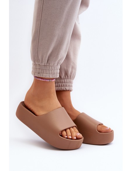 Women's Thick Sole Flip Flops Brown Oreithano