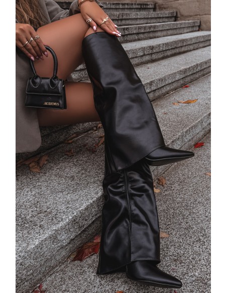 Warm Heeled Boots with Rolled Shaft Black Tamonia