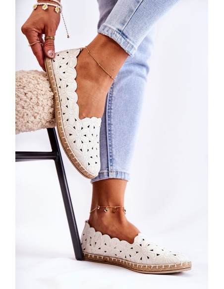 Women's White Floral Slip-On Ballerina Flats Vennice