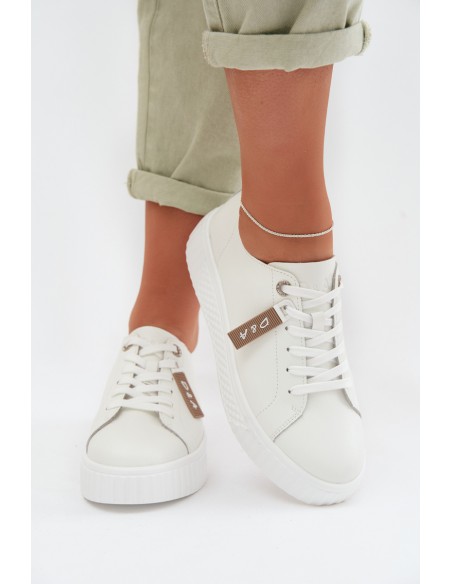 Women's Sneakers Made of Natural Leather D&A GR61-5591 White