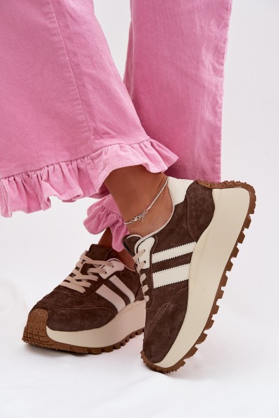 Suede Sneakers on a Massy Platform D&A GR61-5986 Chocolate