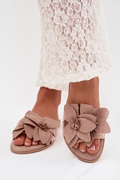 Women's Flat Beige Flower Embellished Slides Elzoria
