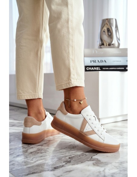 Women's Sneakers Made of Genuine Leather on Platform Vinceza 79597 White