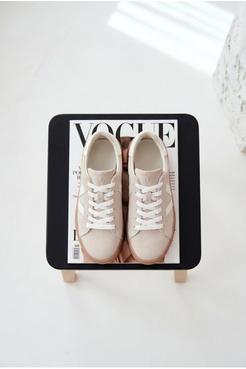 Women's Sneakers Made of Natural Suede on Platform Vinceza Beige