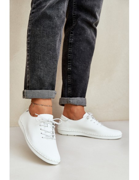 Laced Shoes Made Of Natural Leather D&A LR51-645 White