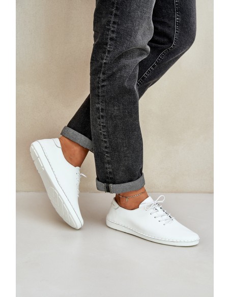 Laced Shoes Made Of Natural Leather D&A LR51-645 White