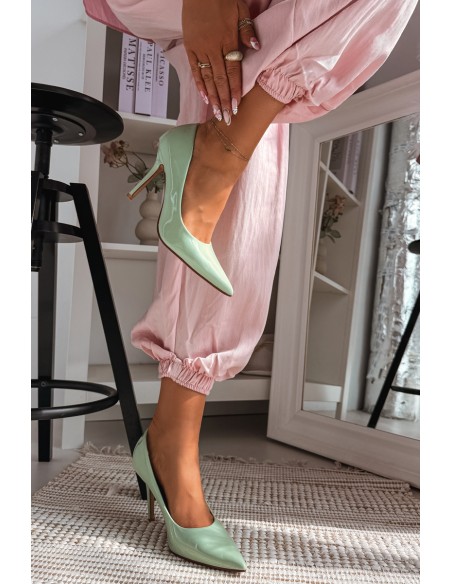 Classic Patent Leather High Heels From Faux Leather Green Odira