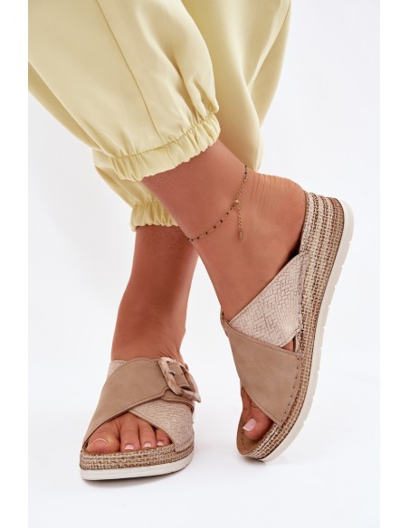 Women's Platform Sandals With Decorative Buckle Inblu RV000012 Brown