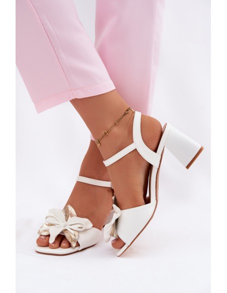 Women's Block Heel Sandals With Decorative Flower Vinceza 20283 White