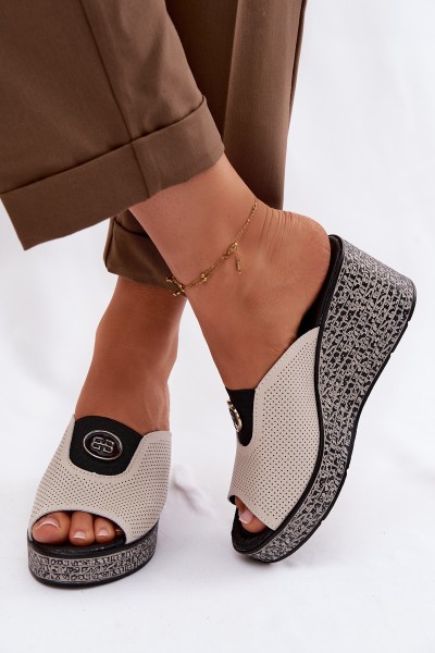 Leather Platform Sandals With Decoration S.Barski LR61-7011 Beige