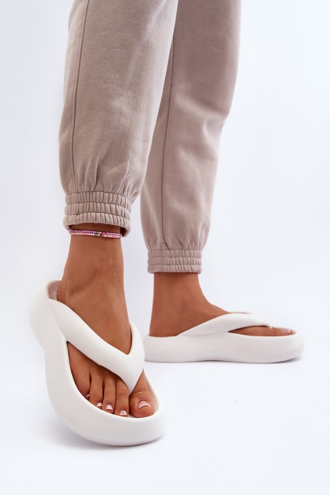 Women's Foam Flip Flops White Roux