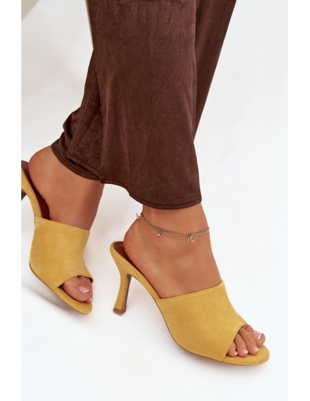 Women's Slip-On Shoes with Heel Made of Eco Suede Yellow Isolia
