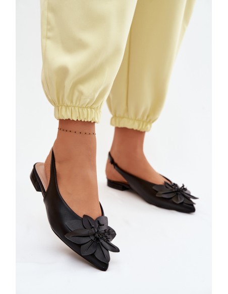 Women's Flat Heel Sandals With Decorative Flower Black Telivette