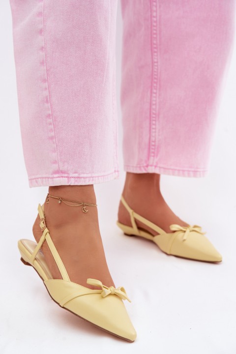 Women's Faux Leather Sandals Low Heel Yellow Jelmera