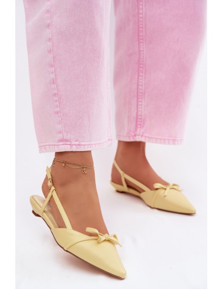 Women's Faux Leather Sandals Low Heel Yellow Jelmera