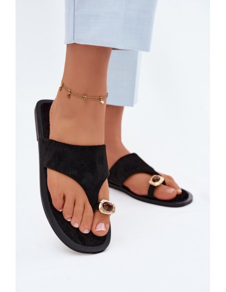 Women's Flat Flip Flops With Decorative Detail Fedira