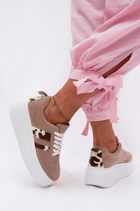 Women's Sneakers With Thick Platform and Faux Suede Patches Beige Averin