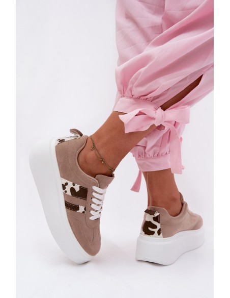 Women's Sneakers With Thick Platform and Faux Suede Patches Beige Averin