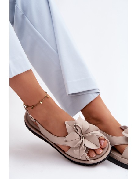 Leather Women's Sandals With Decorative Flower Vinceza 66917 Beige