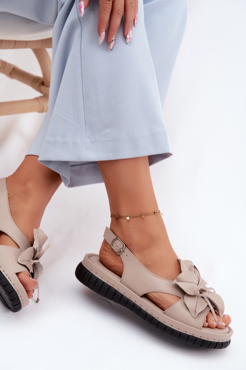 Leather Women's Sandals With Decorative Flower Vinceza 66917 Beige