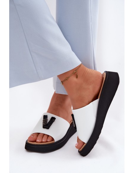 Leather Women's Slides With V Letter On Platform Vinceza 66950 White