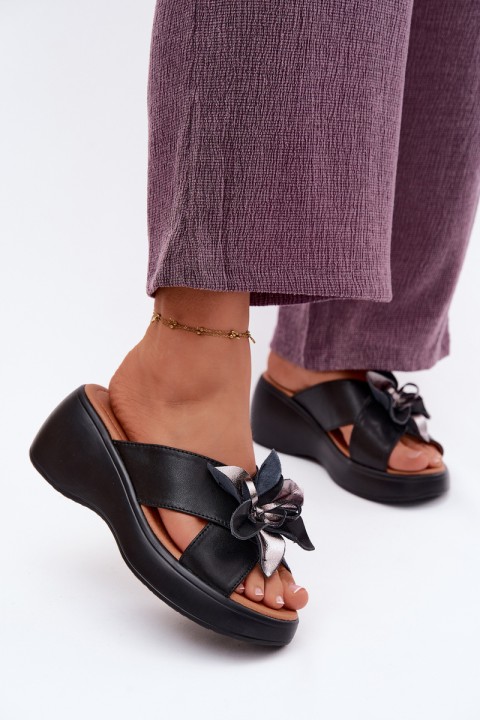 Leather Wedges With Decorative Flower Vinceza 41511 Black