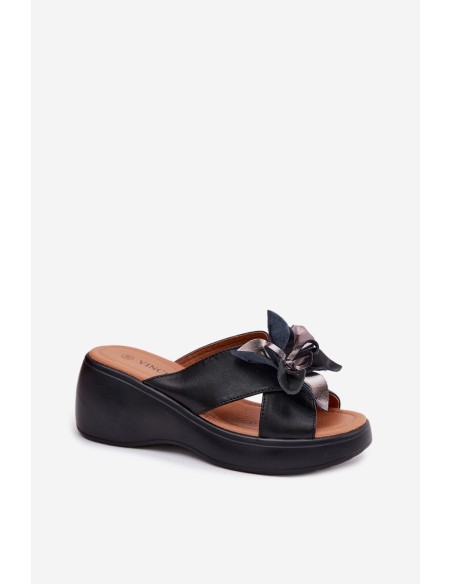 Leather Wedges With Decorative Flower Vinceza 41511 Black