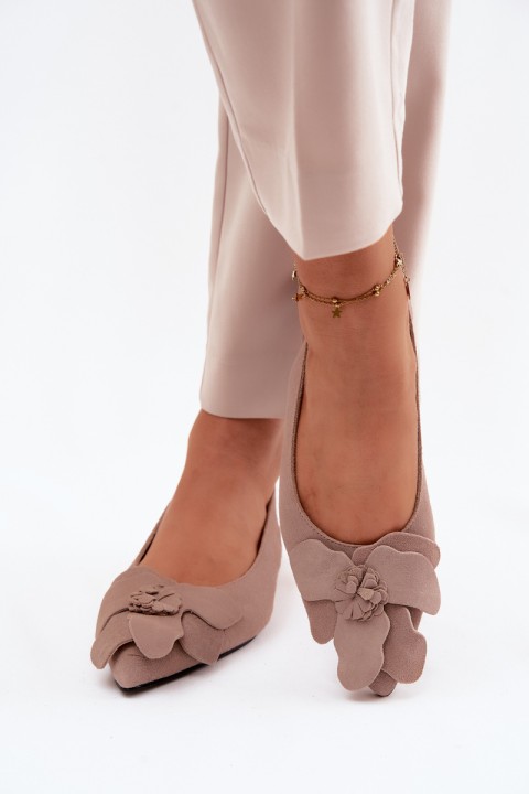 Leather Suede Sandals With Flat Heel Decorative Flower Vinceza Beige