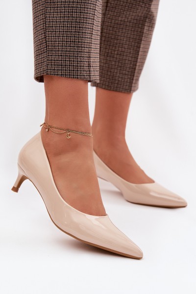 Patent Leather Low Heel Beige Shoes Girela