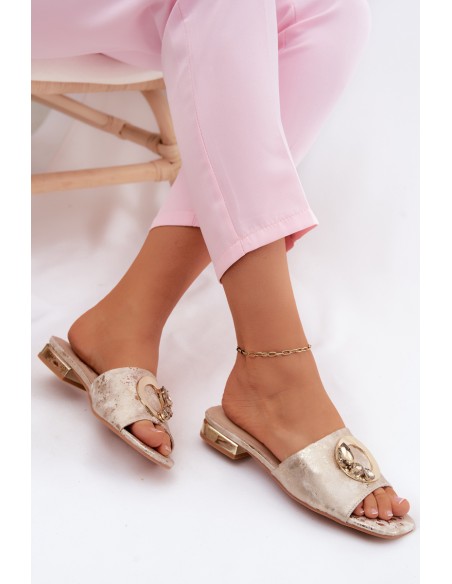Women's Flat Heeled Slippers With Decoration KV61-6025 Gold