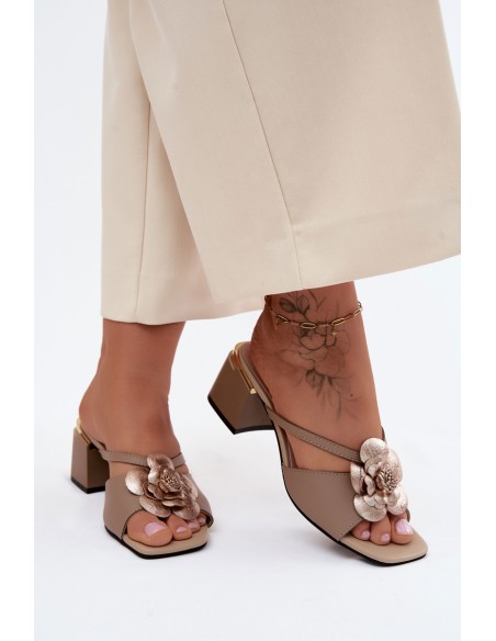 Leather Women's Heeled Sandals With Flower Beige Catva