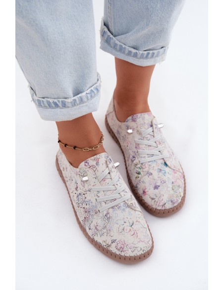 Patterned Openwork Shoes Made of Natural Suede Multicolor Flaria