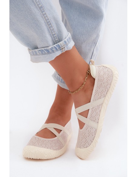 Sporty Ballerinas with Elastic Straps Artiker 58C1902 Light Beige