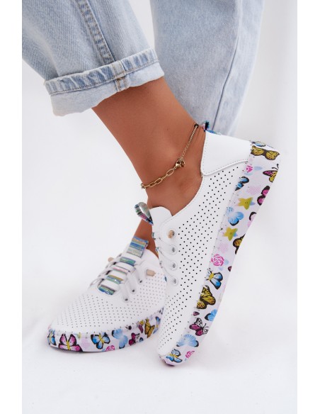 Leather Women's Loafers with Patterned Platform Artiker 58C0440 White
