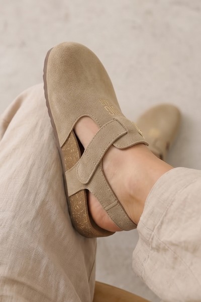 Women's Sandals Made of Natural Suede Big Star TT274542 Beige