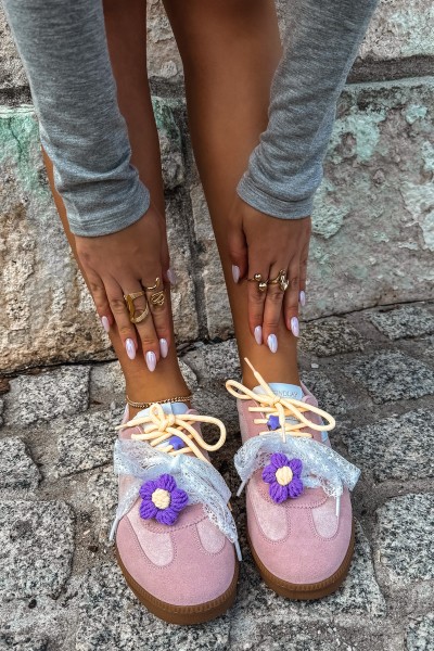 Women's Sneakers With Decorative Flower And Ribbon Pink Coastelle