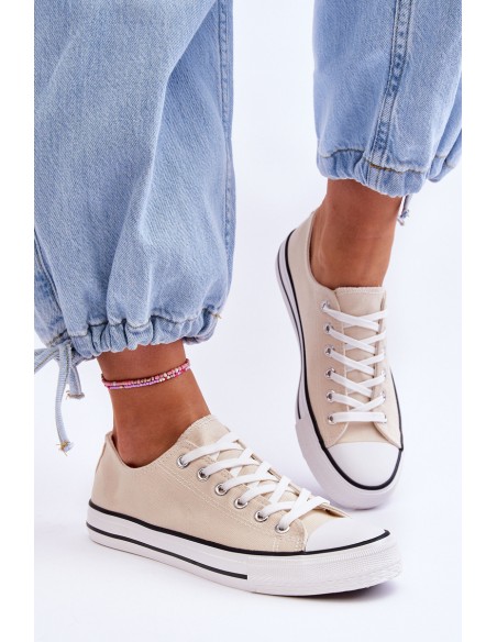 Classic Low Women's Sneakers Light beige Vegas
