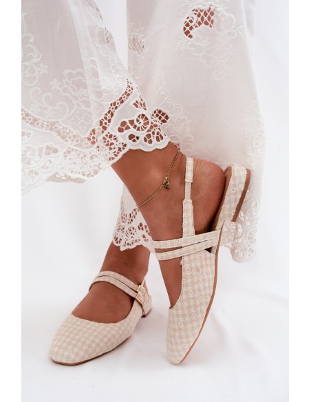Women's Flat Beige Sandals With Straps And Embroidery Cameliah