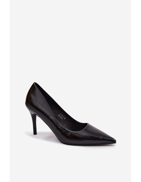 Patent Leather Heels Made of Faux Leather Black Tropessa