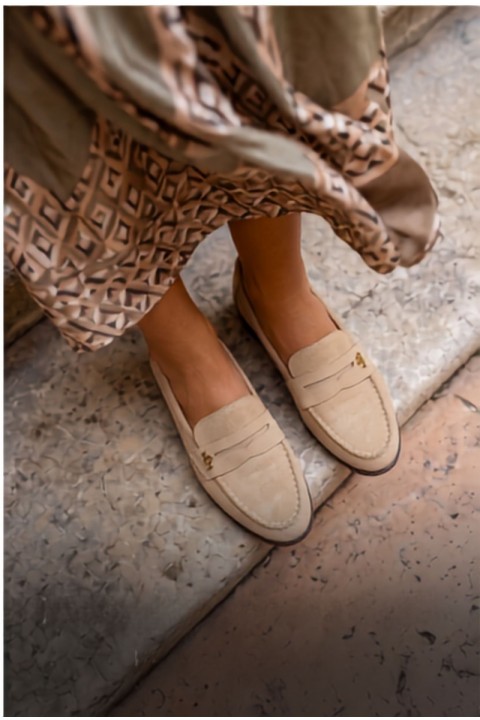 Women's Beige Faux Suede Moccasins Prestelle