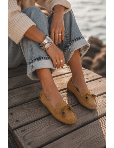 Women's Flat Loafers With Bow And Fringes Faux Suede Camel Bluebell