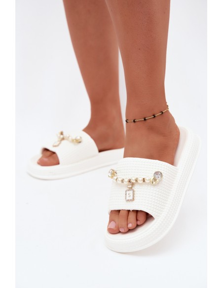 Women's Foam Slippers With Decoration White Rosehip