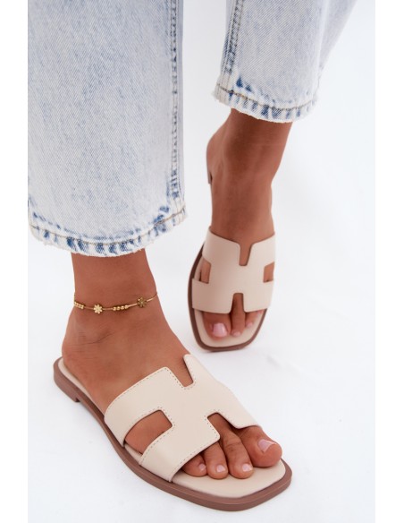 Women's Cut-Out Flat Faux Leather Light Beige Santoria
