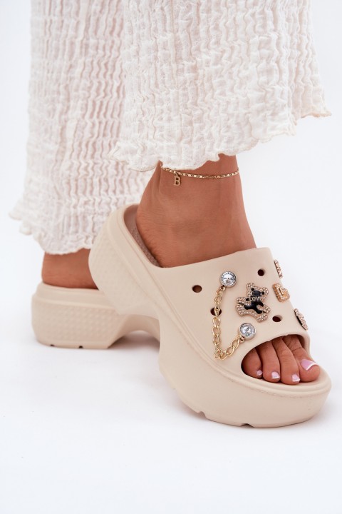 Ladies Foam Slippers On Massive Platform With Golden Pins Beige Ivoriel