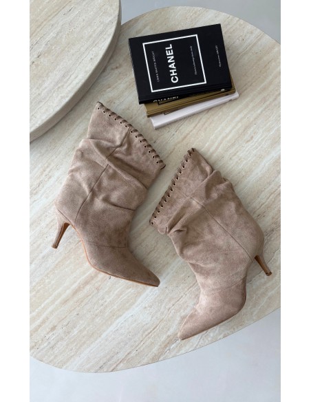 Wrinkled Beige High Heel Ankle Boots Herella