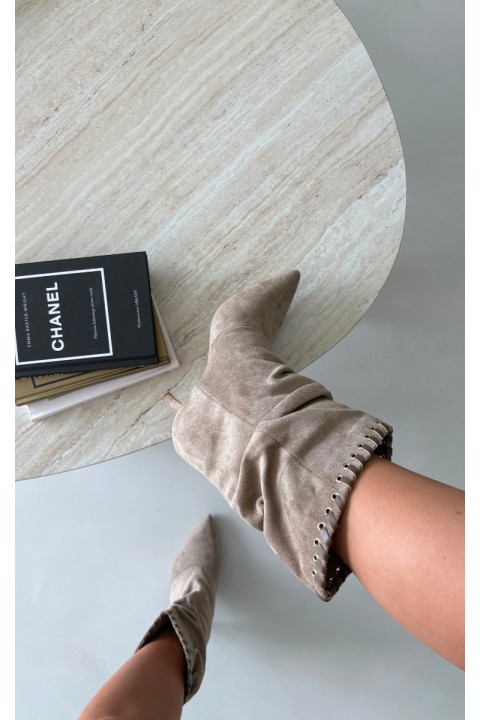 Wrinkled Beige High Heel Ankle Boots Herella
