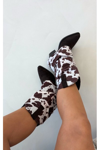 Leather Cowboy Boots with Turned-Up Shaft on Heels with Patches Brown Havie