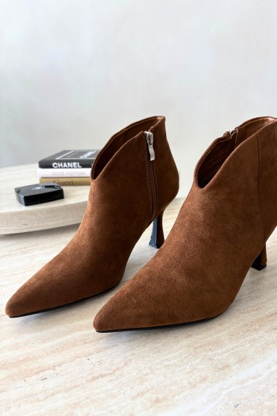 Women's Slim Heel Ankle Boots With Pointed Toe Camel Bessia