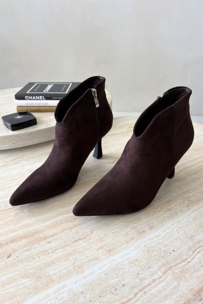 Women's Slim Heeled Ankle Boots With Pointed Toe Chocolate Bessia