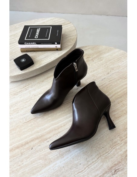 Women's Slim Heeled Ankle Boots With Pointed Toe Dark Brown Bessia